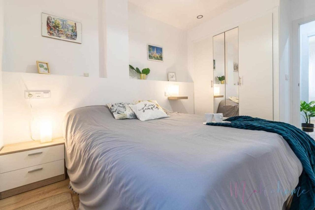 Apartamento 2 En Estadio Sevilla, 6 Plazas Y Metro, Seville